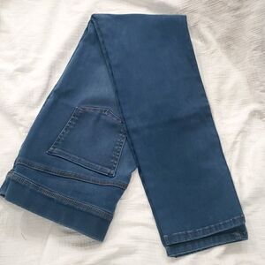 Avery jeggings size 12